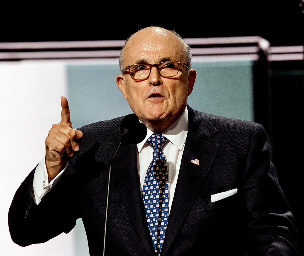 Trump perdona a los acusados por intentar anular las elecciones de 2020