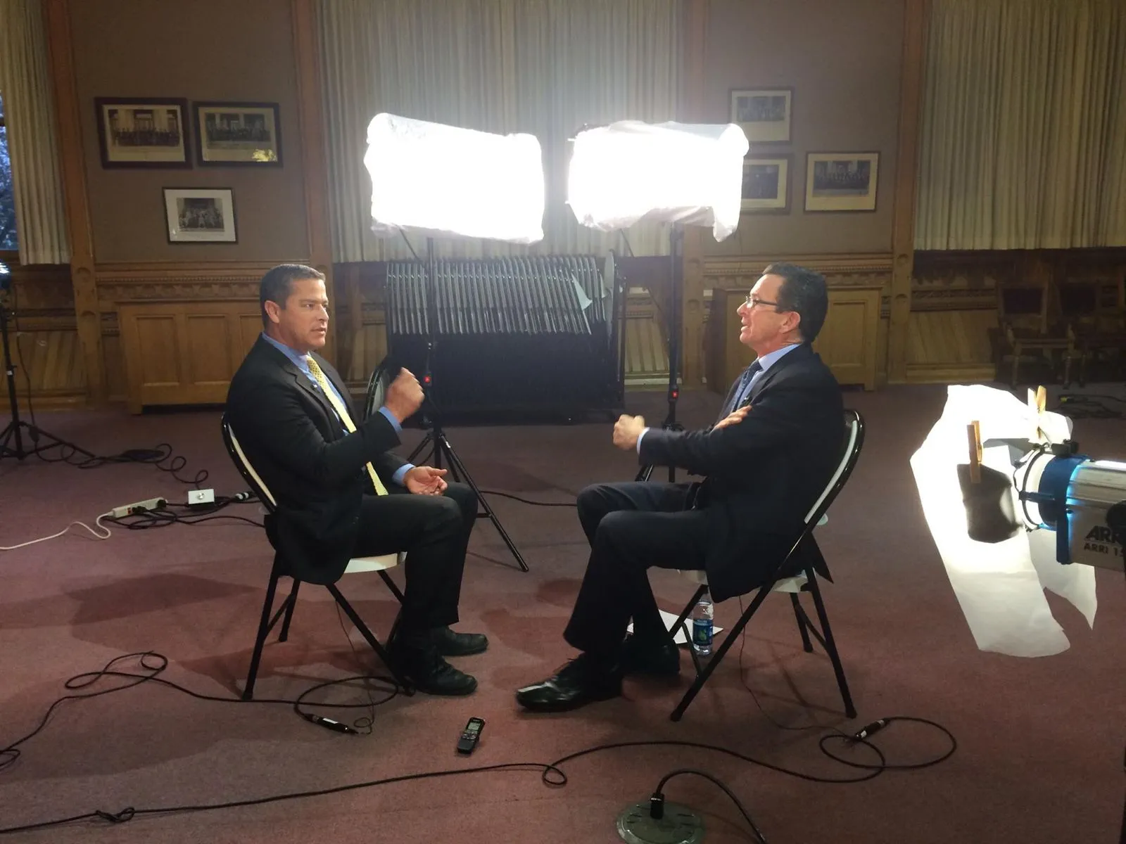 John Carlos Frey: la verdad detrás de “The Raid”, el podcast que expone la realidad de las redadas migratorias